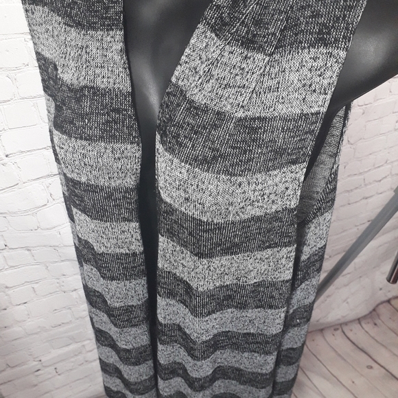 curvy sense Sweaters - Curvy sense Vest..🙎♀️❤